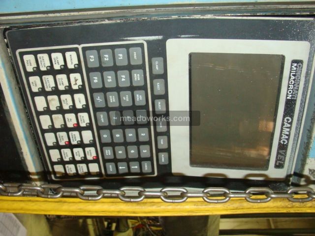 1992 Cincinnati Milacron VT300-21 - 3945-6.JPG