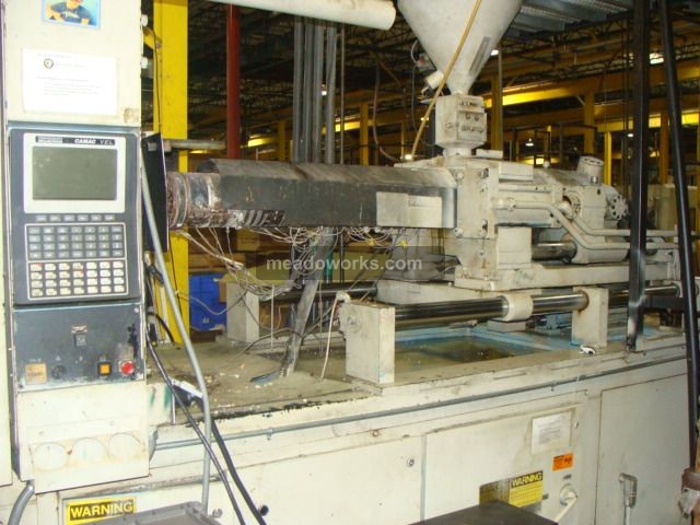 1991 Cincinnati Milacron VT440-34 - 3946-1.JPG