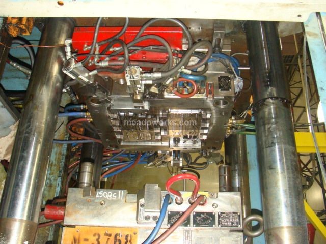 1991 Cincinnati Milacron VT440-34 - 3946-3.JPG