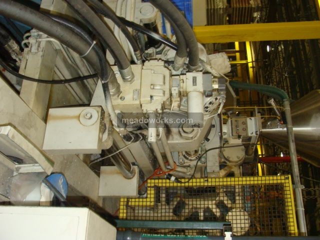 1991 Cincinnati Milacron VT440-34 - 3947-1.JPG