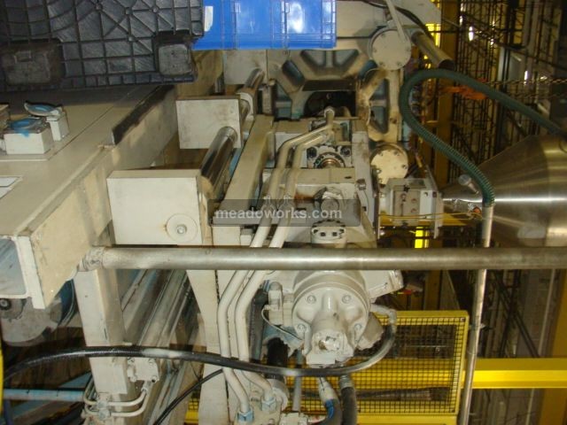 1991 Cincinnati Milacron VT440-34 - 3947-2.JPG