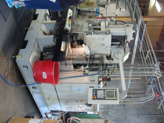2000 Cincinnati Milacron VECTOR CH-70-S - 3969-1.JPG