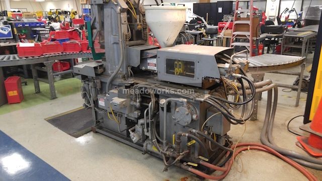 1990 Newbury V4-30ARS - 4072-4.jpg