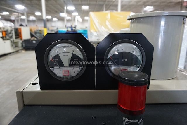 2002 Conair CD200 - 4085-4.jpg