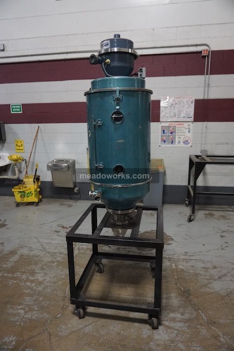 Una-Dyn 150 - Material Hopper - 4090-1.jpg