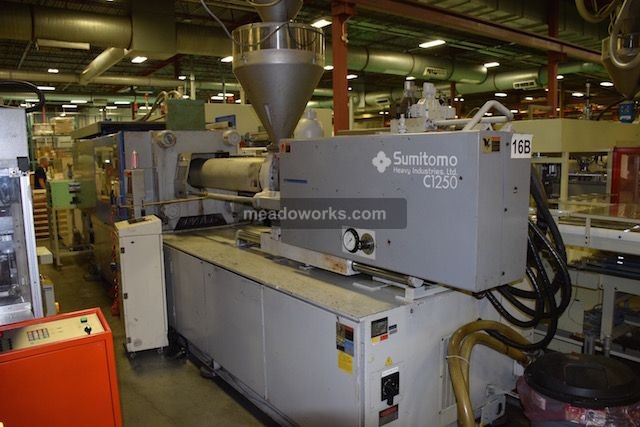 1998 Sumitomo SG260M-S - 4360-1.jpg