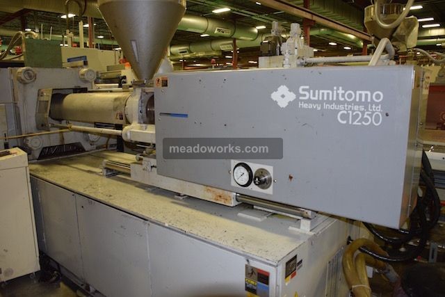 1998 Sumitomo SG260M-S - 4360-2.jpg