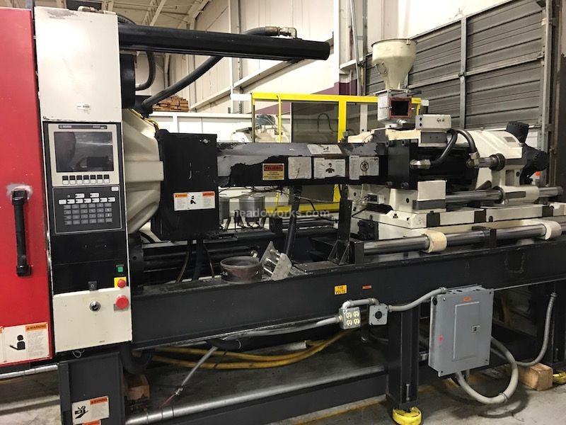 2000 Cincinnati Milacron MH400 - 4517-1.jpg