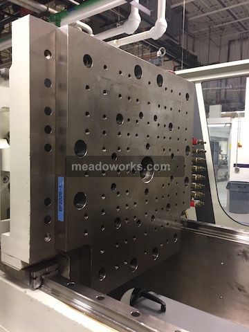 2010 Engel e-Victory 740/240US - 4573-5.jpg