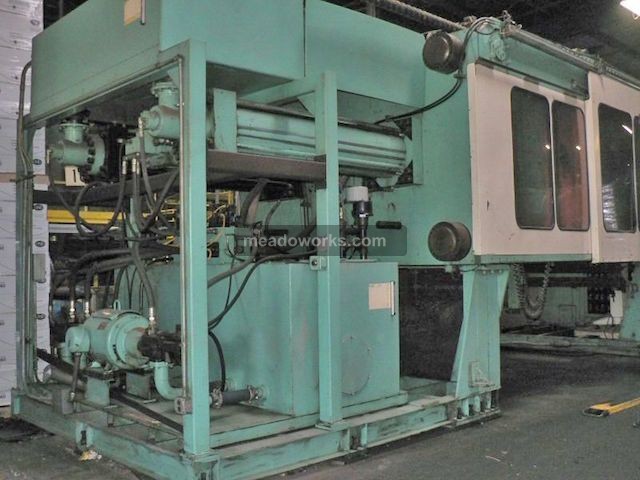 Wilmington Machinery 750 SFM - Structural Foam - 4690-3.jpg