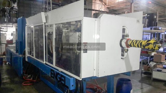 2004 Engel TG 2750/300 US - 4783-4.JPG