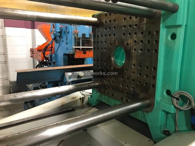 2000 Arburg 320S 500-60/150 - 2-Shot, Silicone/Thermoplastic - 4902-4.jpg