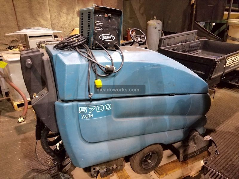 Tennant 5700 XP - 5067-7.jpg