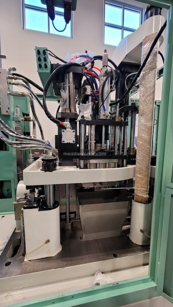 2020 Midas Altatech MA-100-FSIII - Injection Stretch Blow Molder - 5187-4.jpg