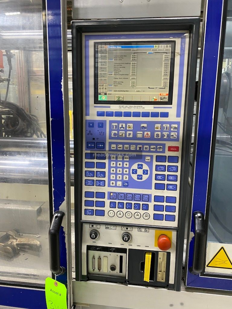 2004 Krauss Maffei KM 250-1400 C2 - 5251-5.jpeg