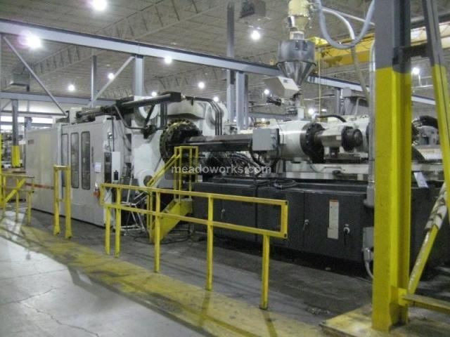 2000 Cincinnati Milacron MM1000 - 590-2.jpg