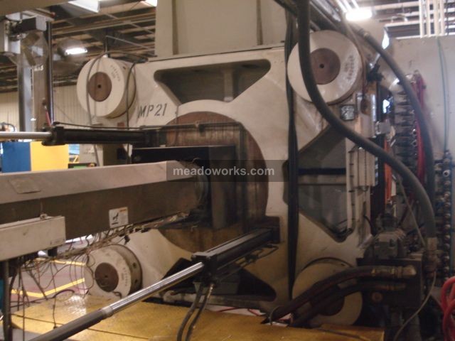 1993 Cincinnati Milacron VL-1500--179 - 592-4.JPG