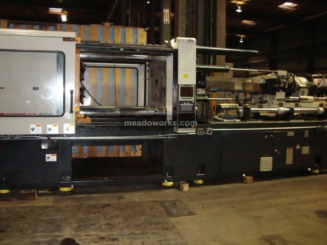 1998 Cincinnati Milacron VT-550-68 - 594-2.JPG