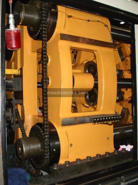 1998 Cincinnati Milacron VT-550-68 - 594-4.JPG