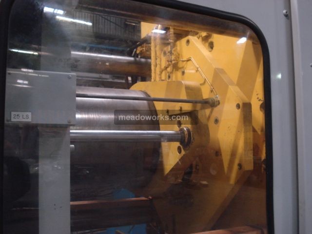 1995 Van Dorn 400HP-30 Wide Platen Press - 624-5.JPG