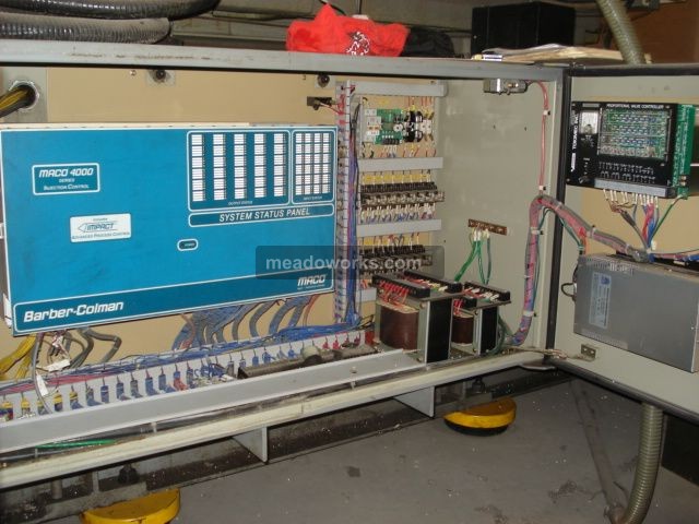 2000 LG GoldStar LGH-1150M Two Platen Design - 635-5.JPG