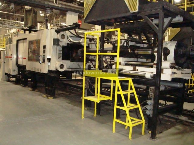 1998 Cincinnati Milacron Magna MH850-105 - 808-1.JPG