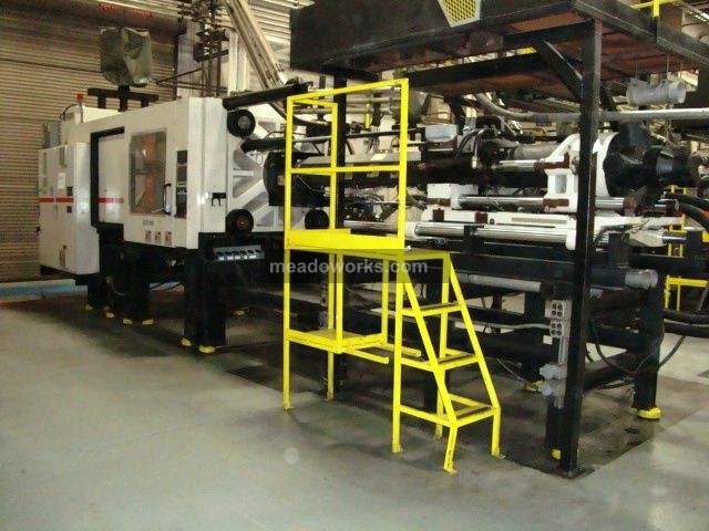 1998 Cincinnati Milacron Magna MH500-76 - 815-2.JPG