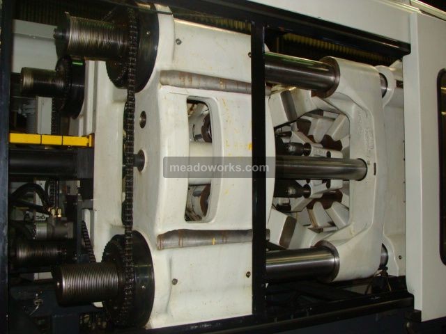 2000 Cincinnati Milacron VT440-54 - 834-5.JPG