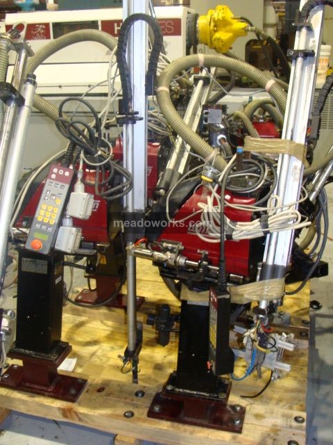 2000 Wittmann W601 - 965-1.JPG