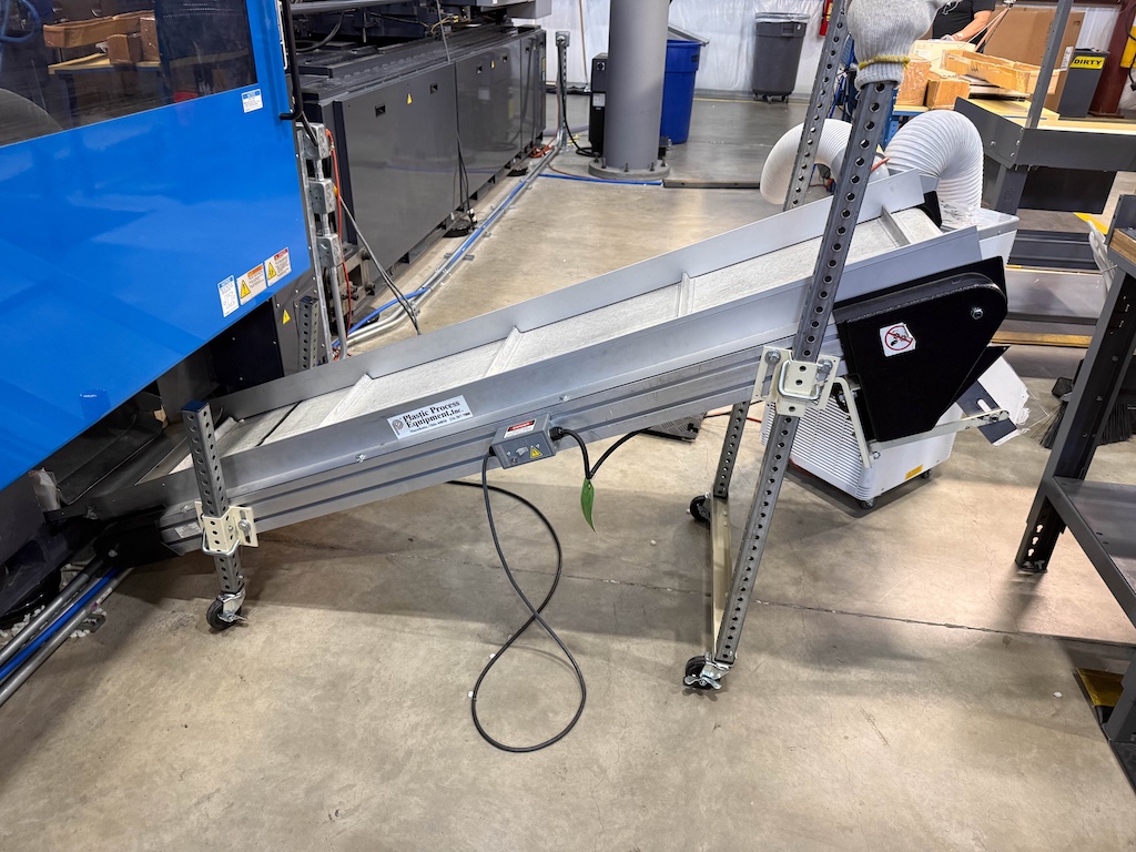Used null null Conveyors