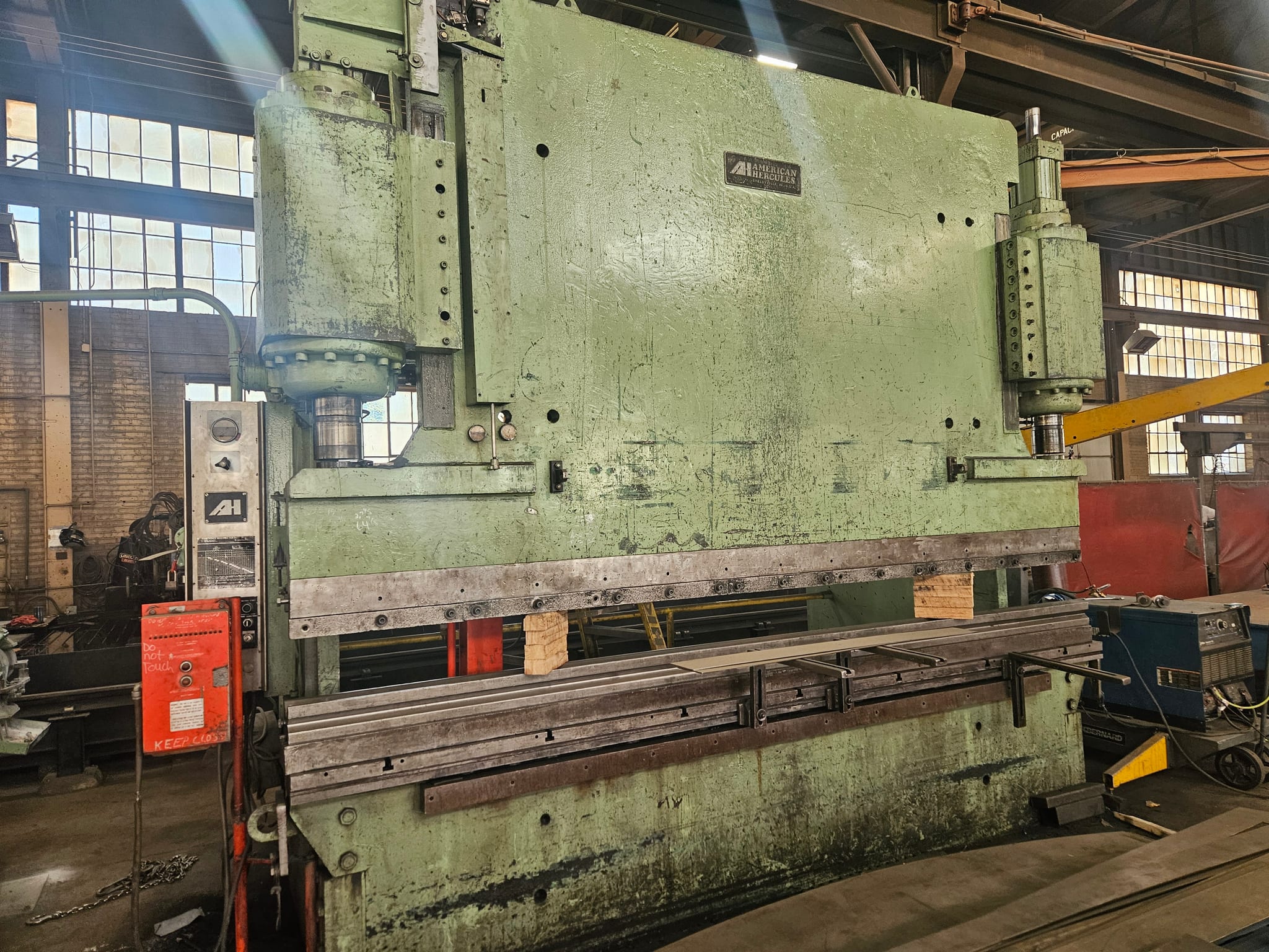 Used American Hercules null Press Brakes