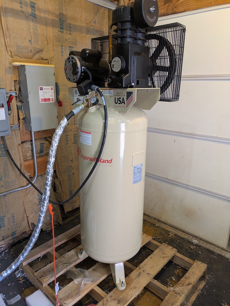 Ingersoll Rand SS5L5 5 HP Air Compressor with Tank - Image 1