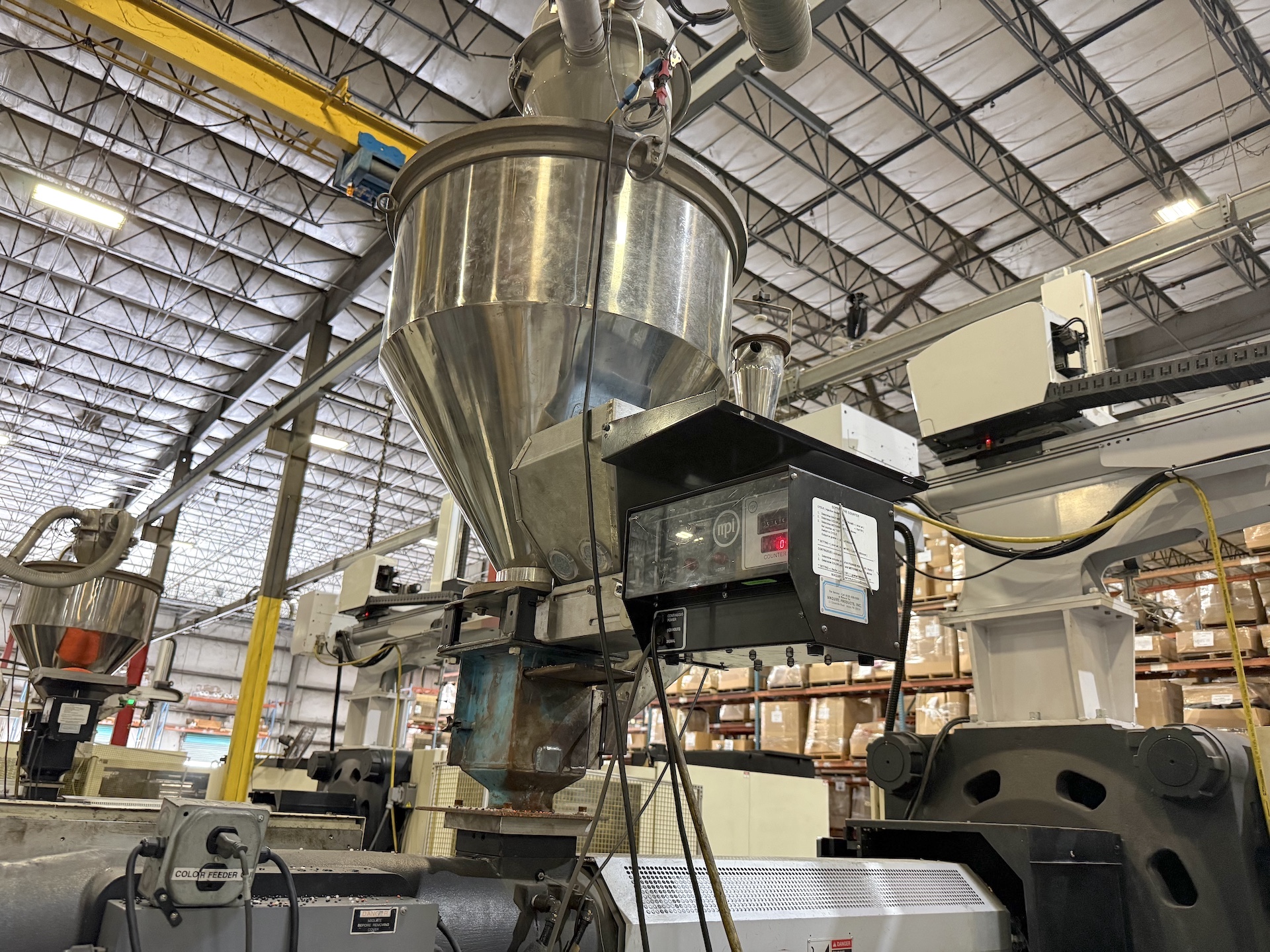 Used Maguire MCF-8-34 Color Feeders