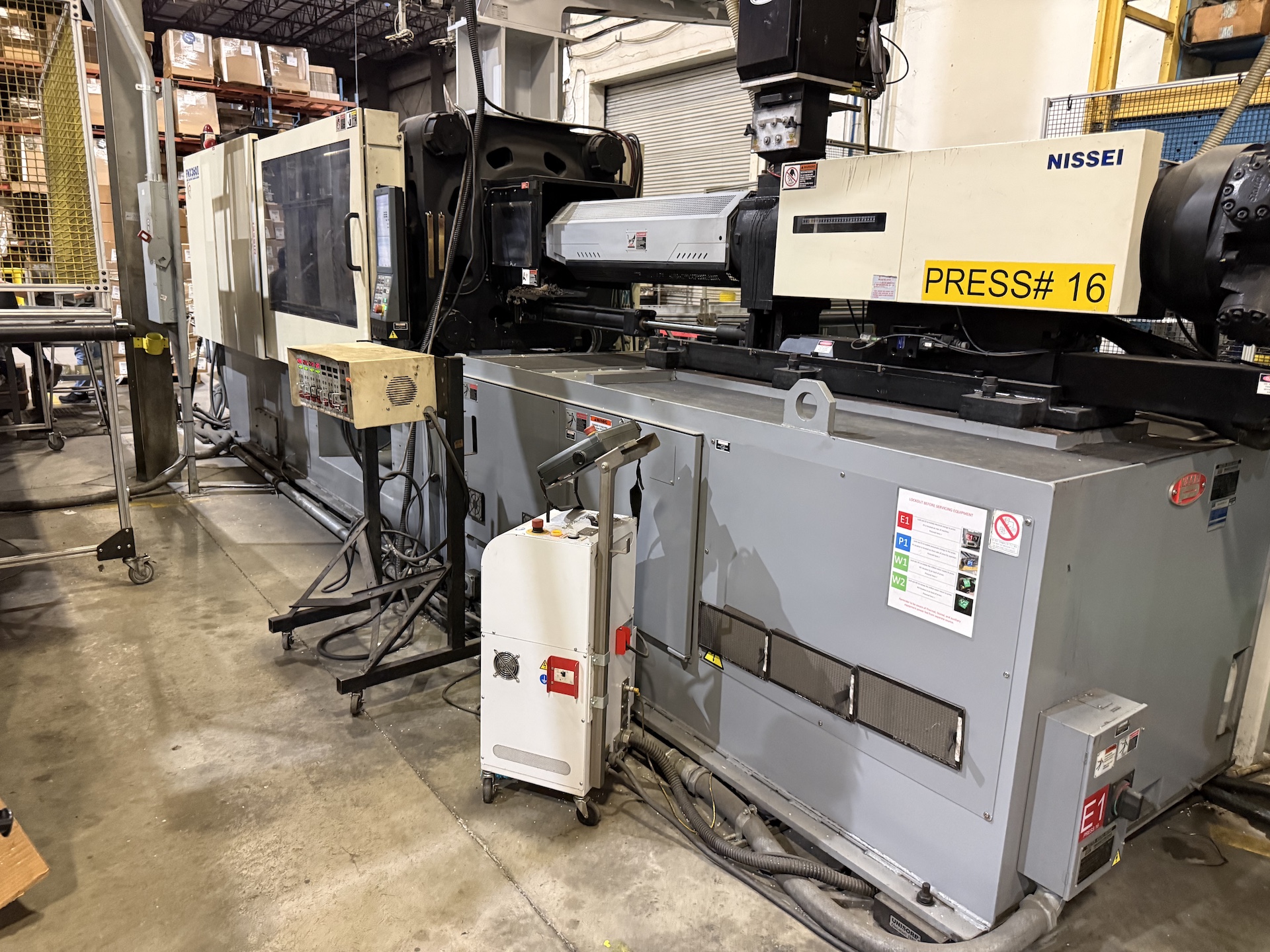 2020 Nissei 398 Ton Injection Molding Press