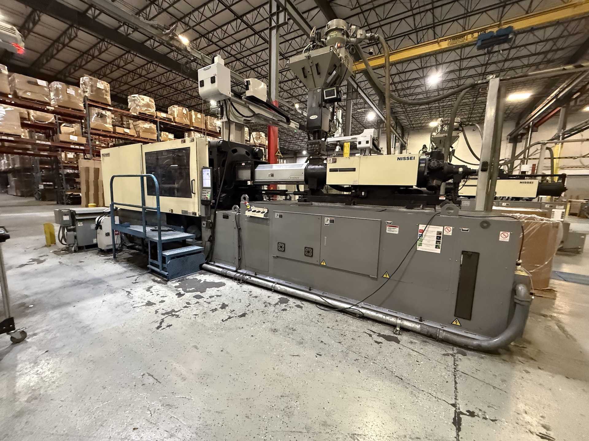 2018 Nissei 501 Ton Injection Molding Press w/Transformers & Conair Blender