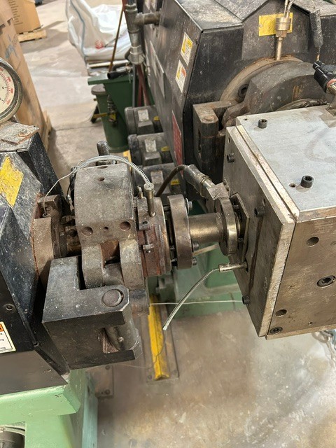 Davis-Standard die / adapter and clamp assembly