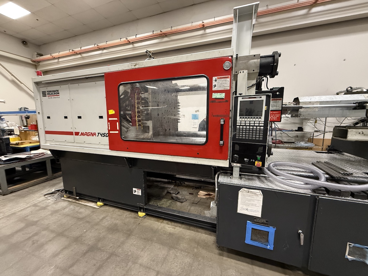 Used 2003 Milacron MT450-26, Injection Molding Machines: Horizontal