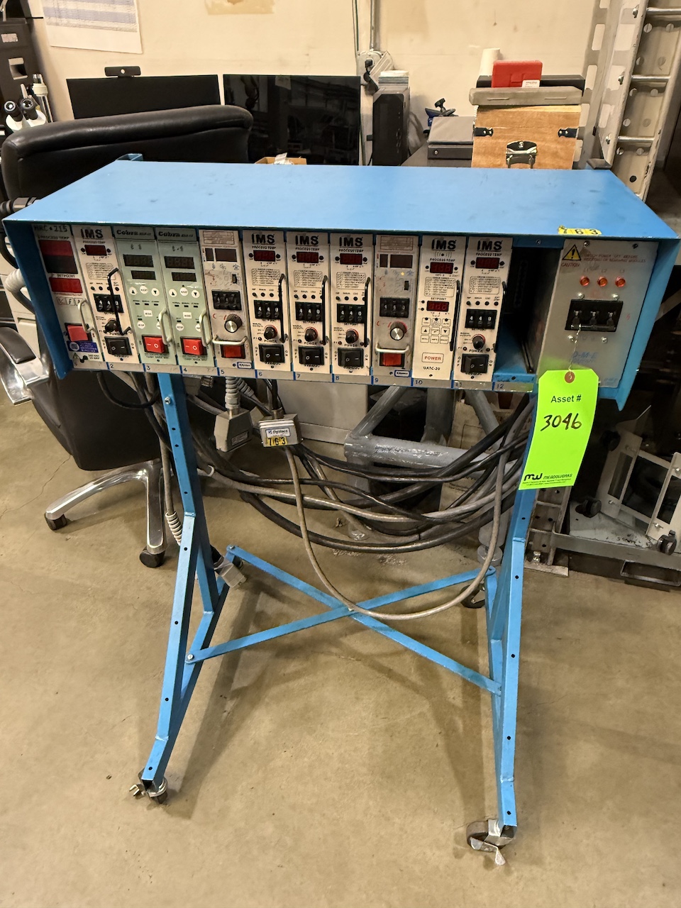 Used DME null Hot Runner Controllers