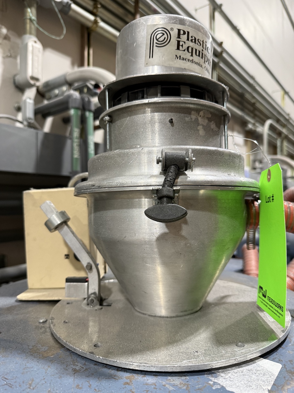 Used Plastic Process Equipment null Material Loaders