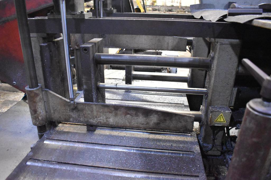 Main vise