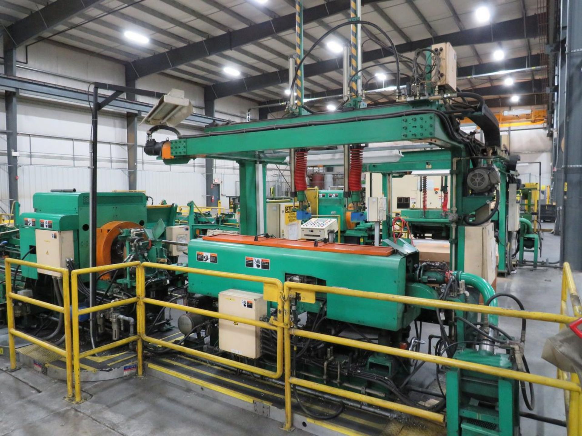 Kusakabe rotary cut-off and stacker