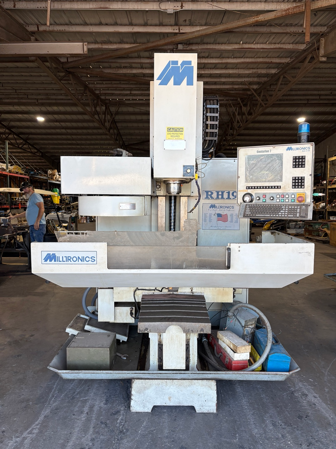 2012 Milltronics RH19 – front