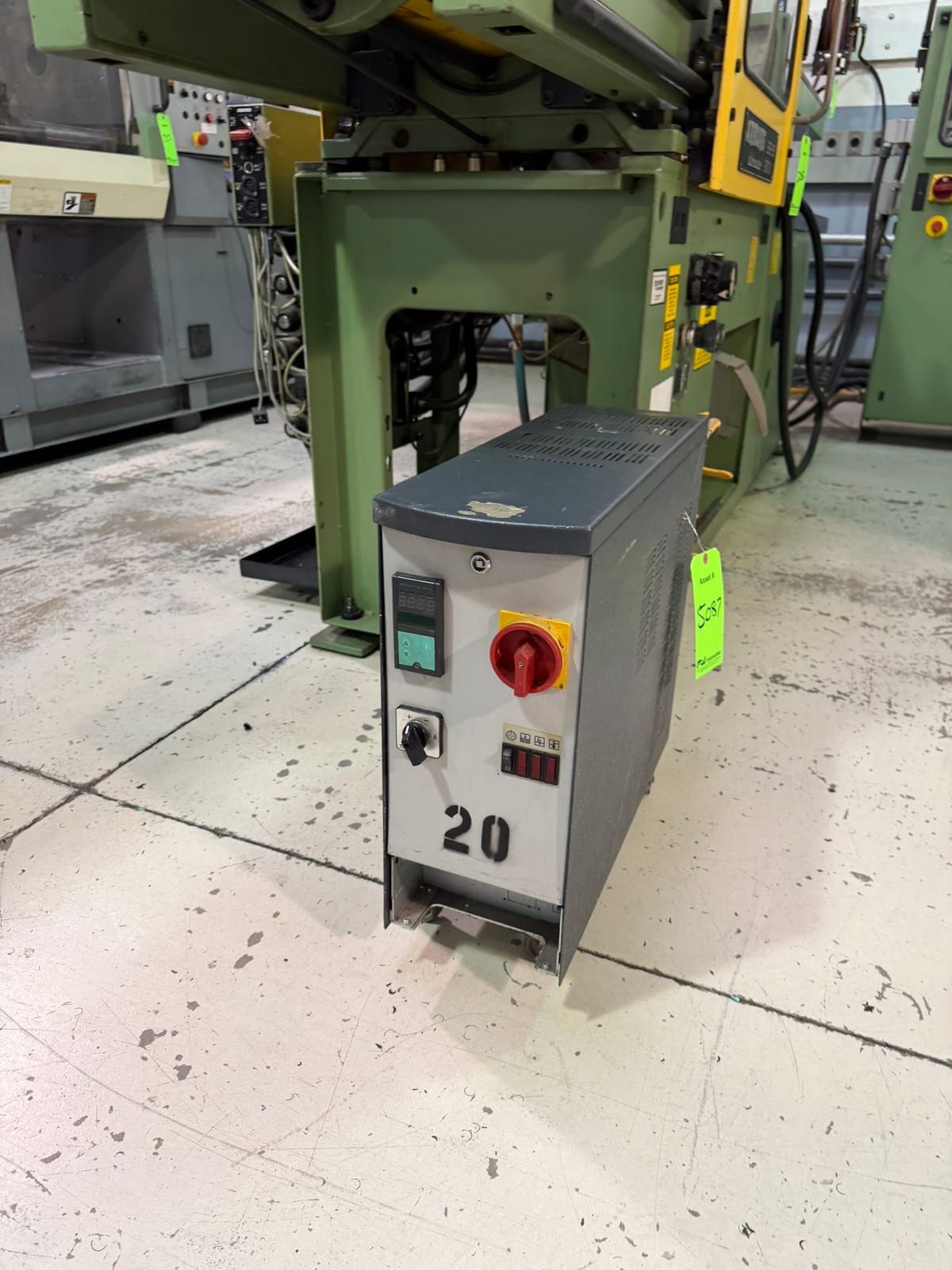 Used 2003 Regloplas 90S/6/TP20/1K/RT30 Water Temperature Controllers