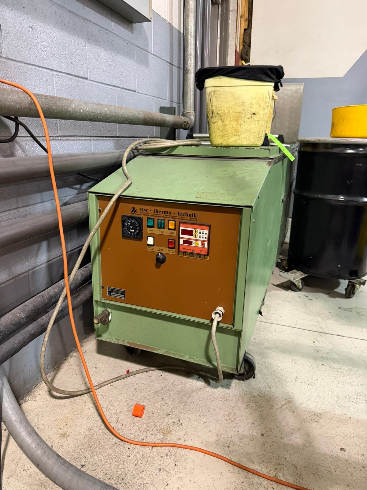 Used ttw-thermo-technik TT-100 KB-E Water Temperature Controllers