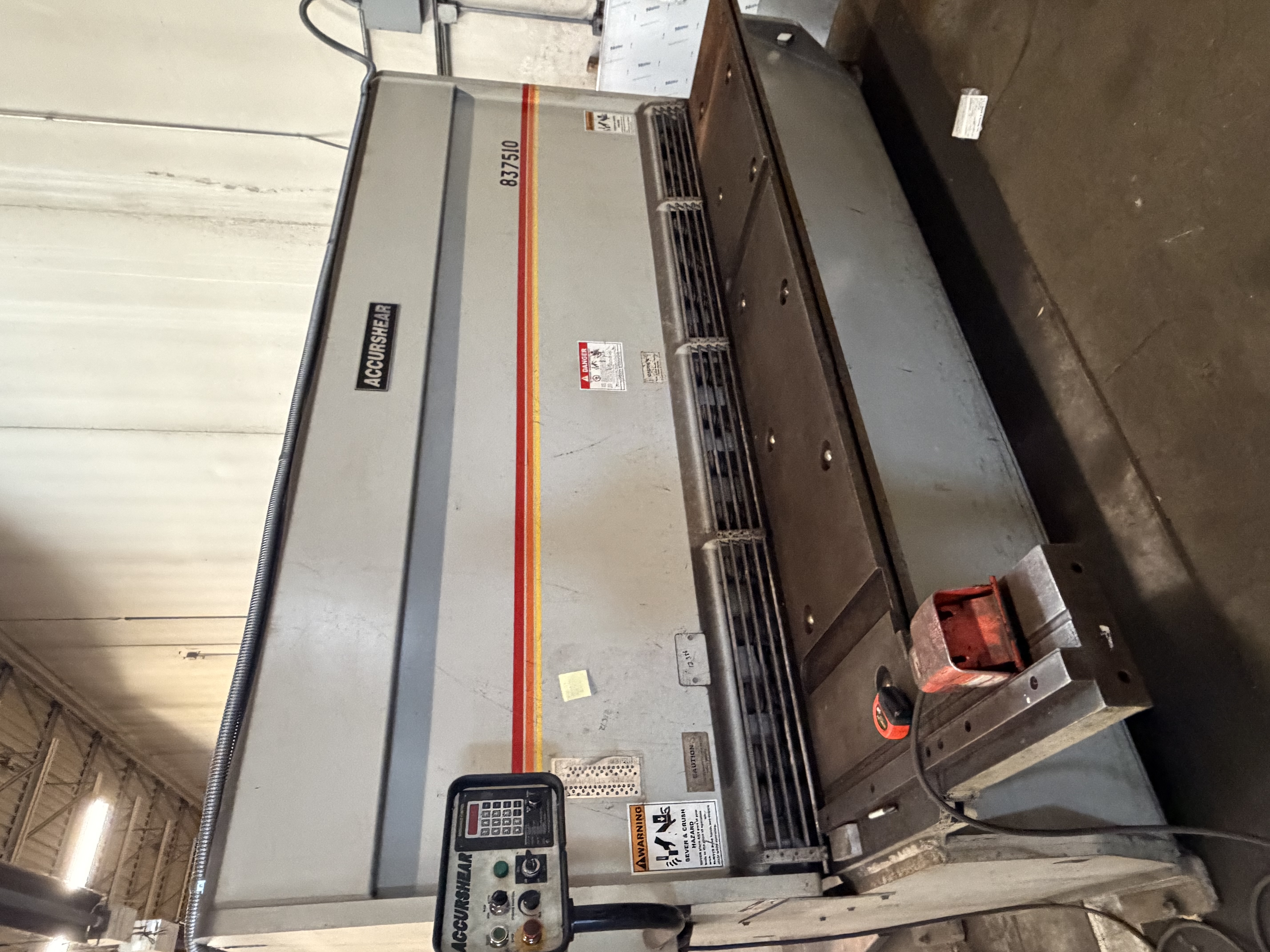 Used 1999 Accurshear 837510 Shears, Power