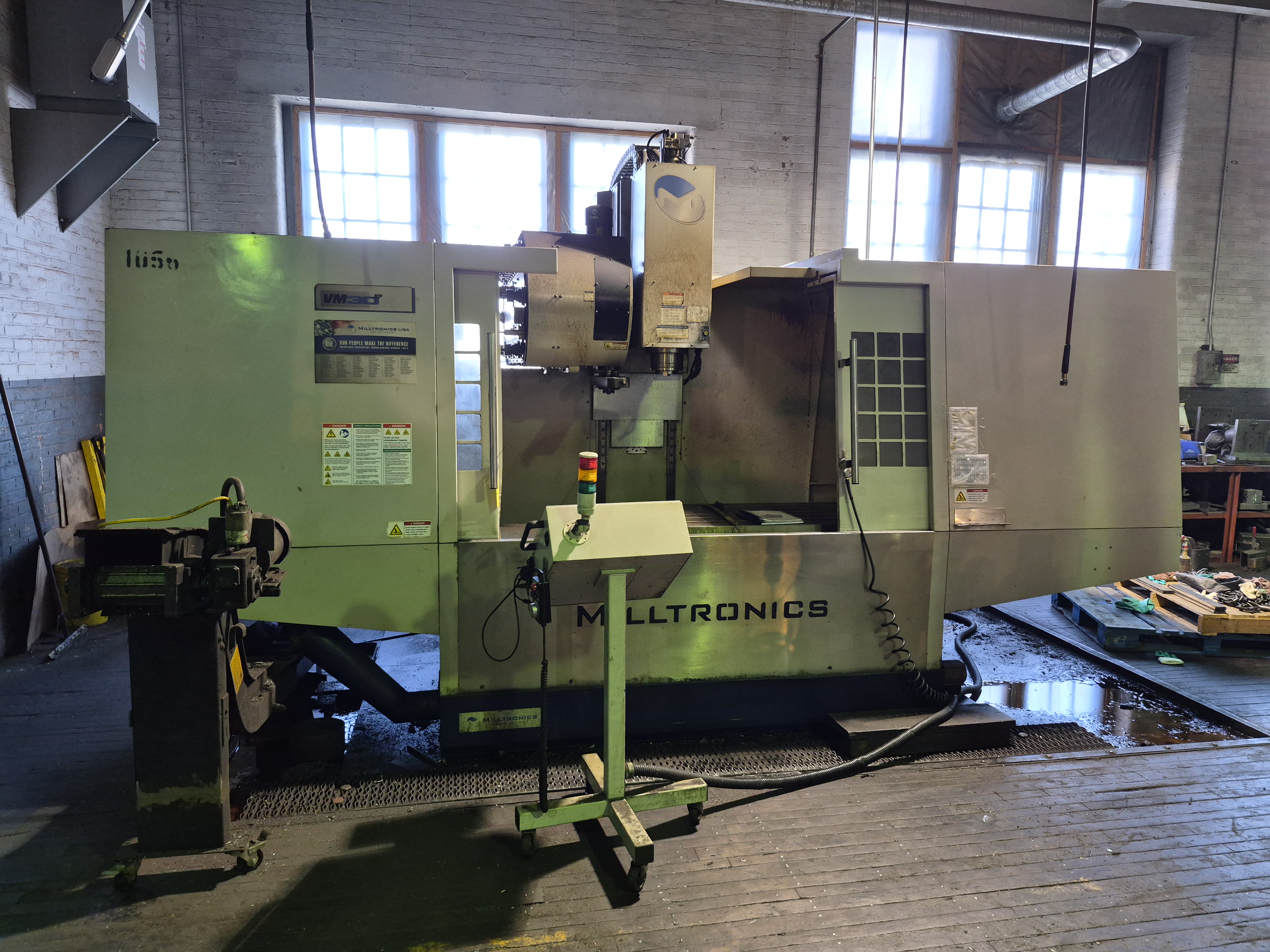 Used 2015 Milltronics VM30XP Series F Machining Centers, Vertical