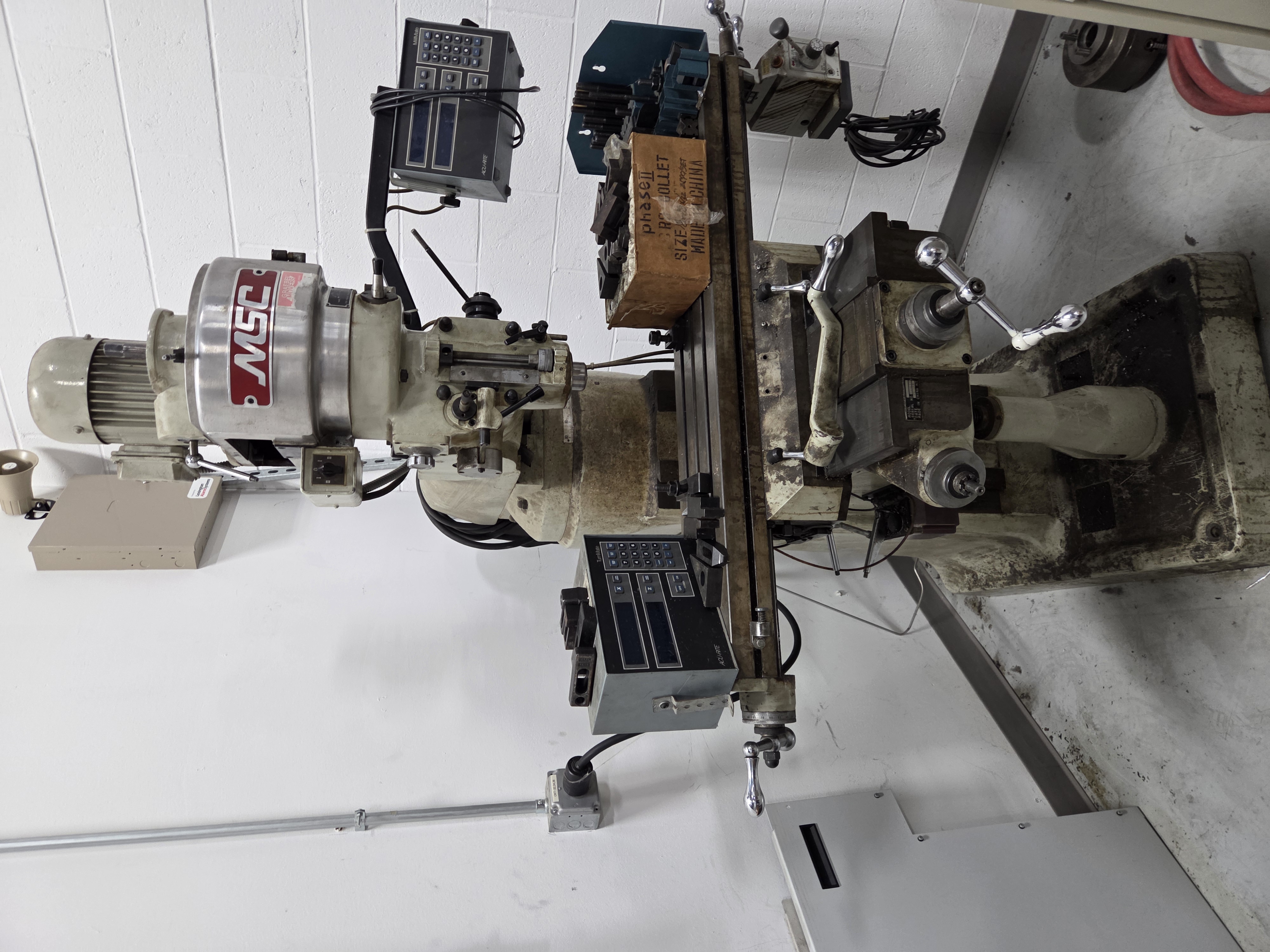 Used 1997 MSC Mills, Vertical