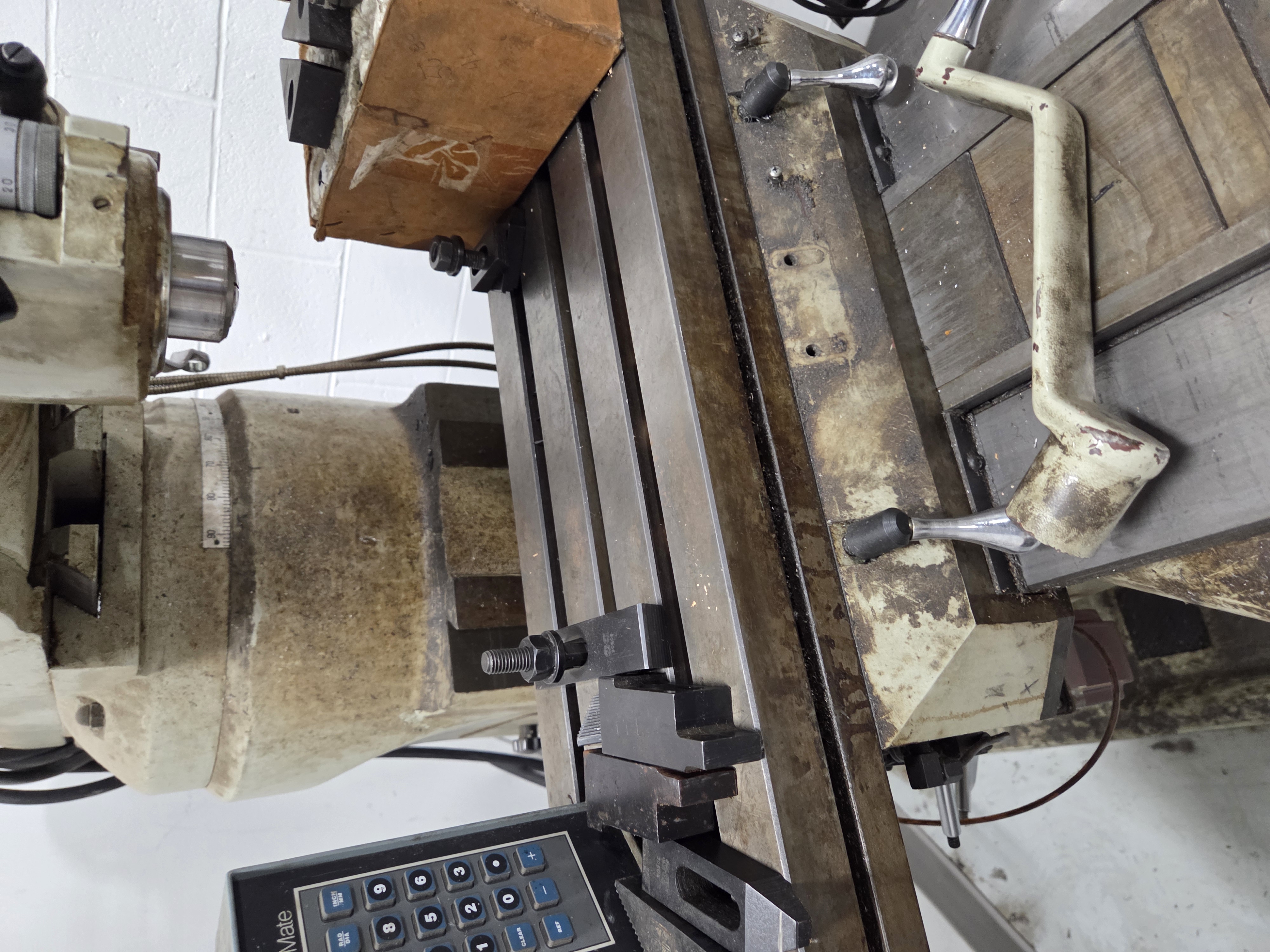 Used 1997 MSC vertical mill - View 8