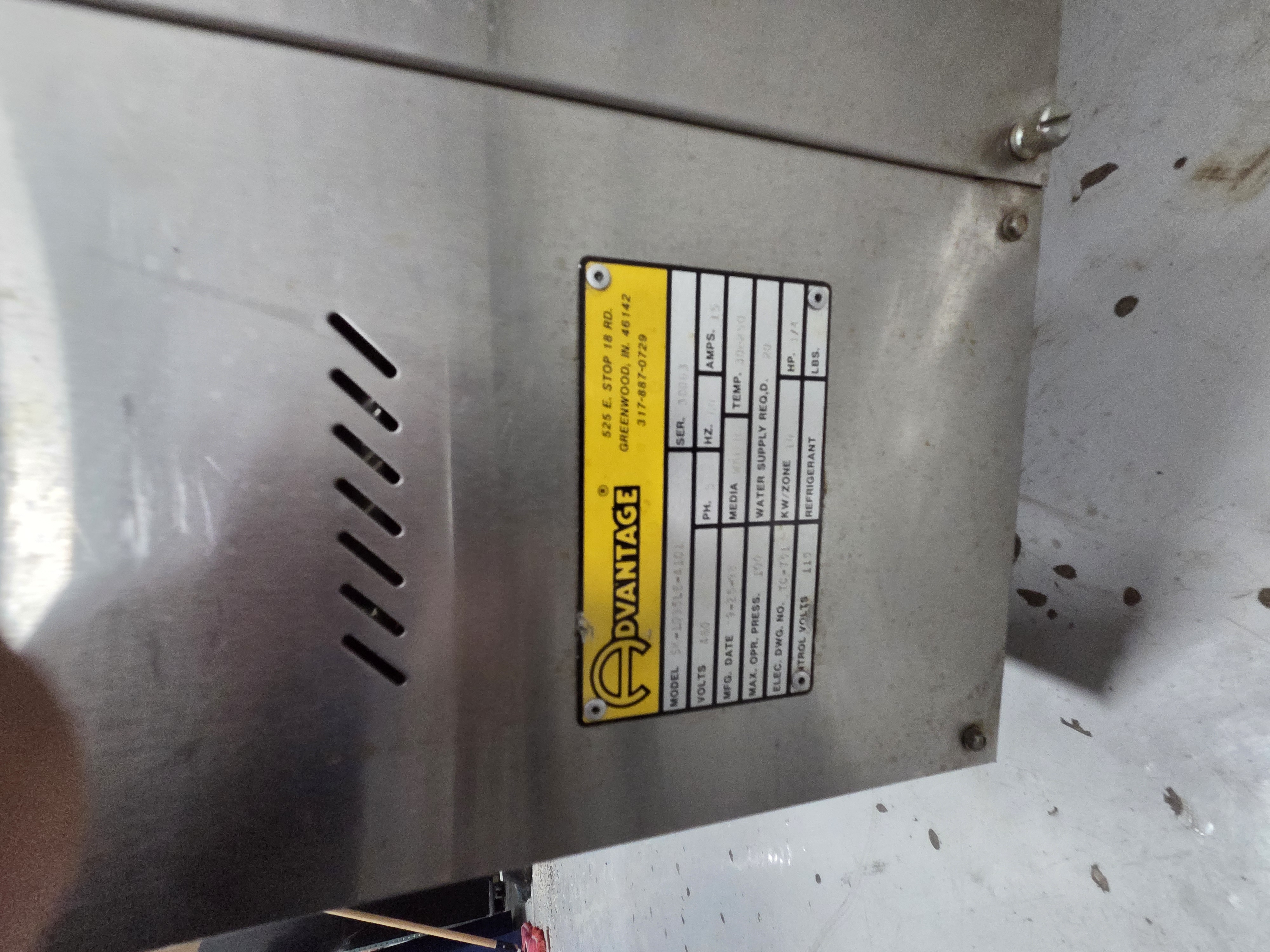 Used Advantage Engineering SK-1035LE-41C1 water temperature controller - View 2