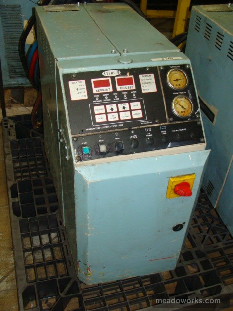Used Sterlco M2B2010-G water temperature controller - Main View